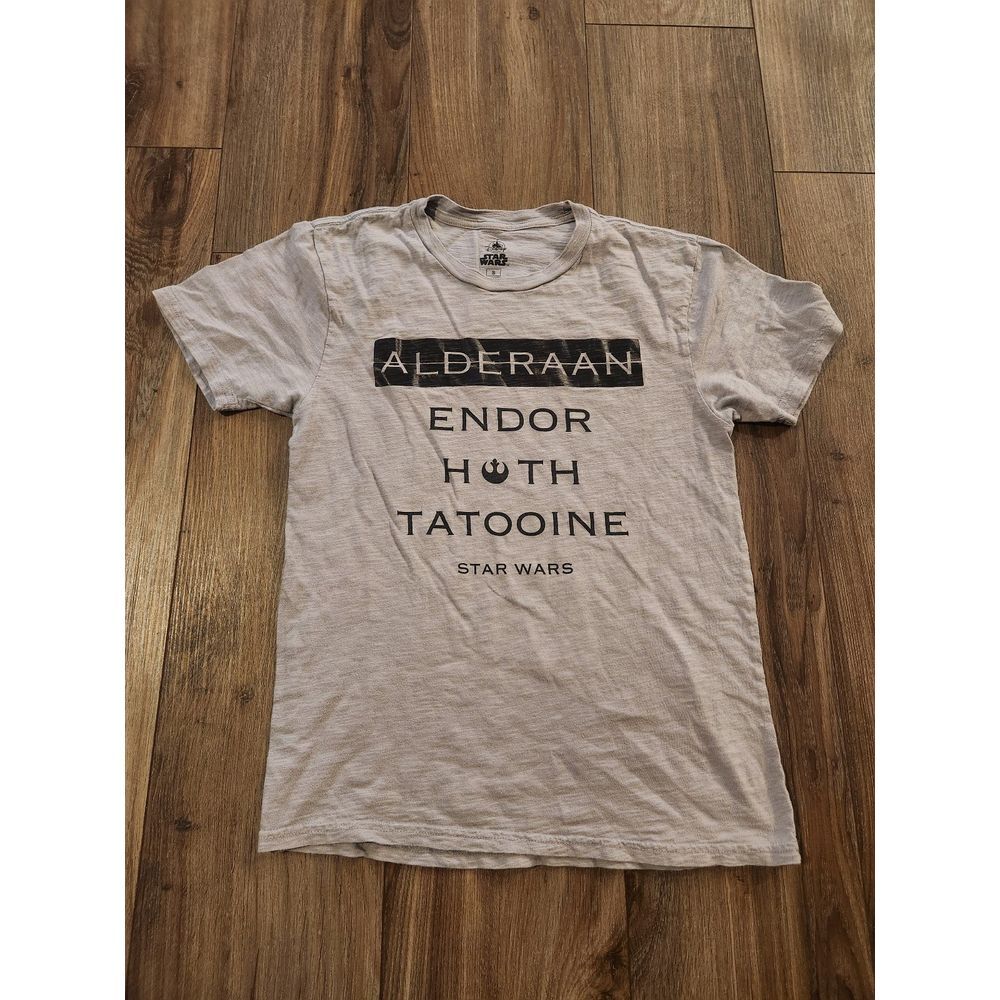 Disney Parks Star Wars Alderaan Endor Hoth Tatooine T-Shirt Size Small
